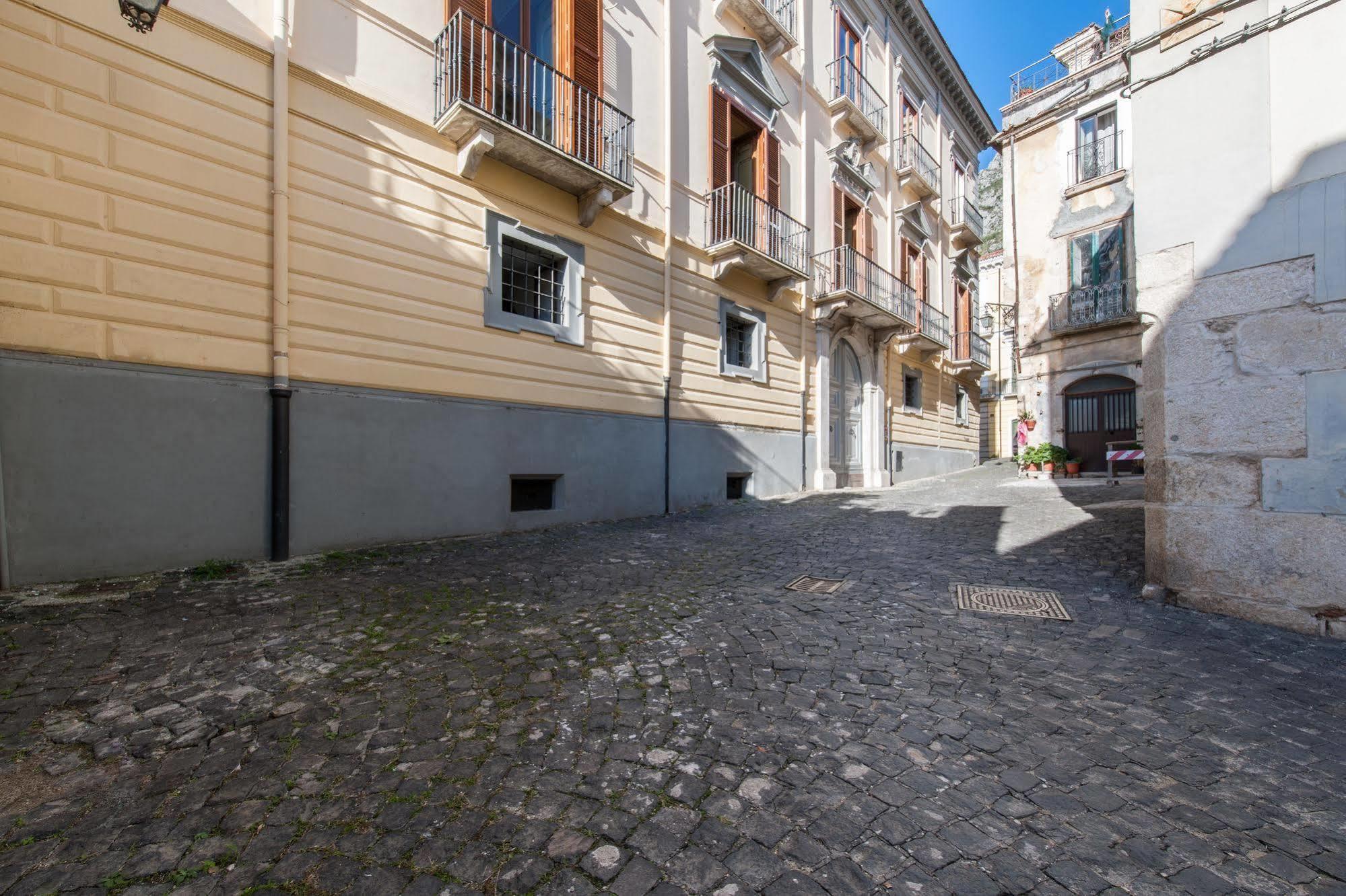 Dimora Del Prete Di Belmonte Panzió Venafro Kültér fotó